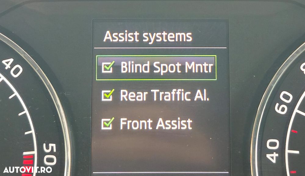Skoda Superb 2.0 TDI Style - 10