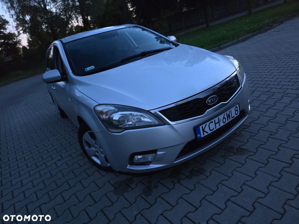 Kia Ceed - 20