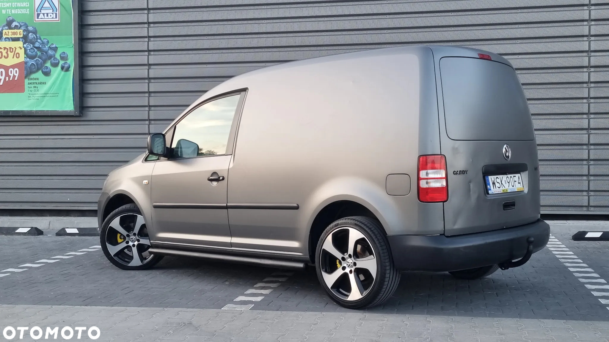 Volkswagen Caddy - 13