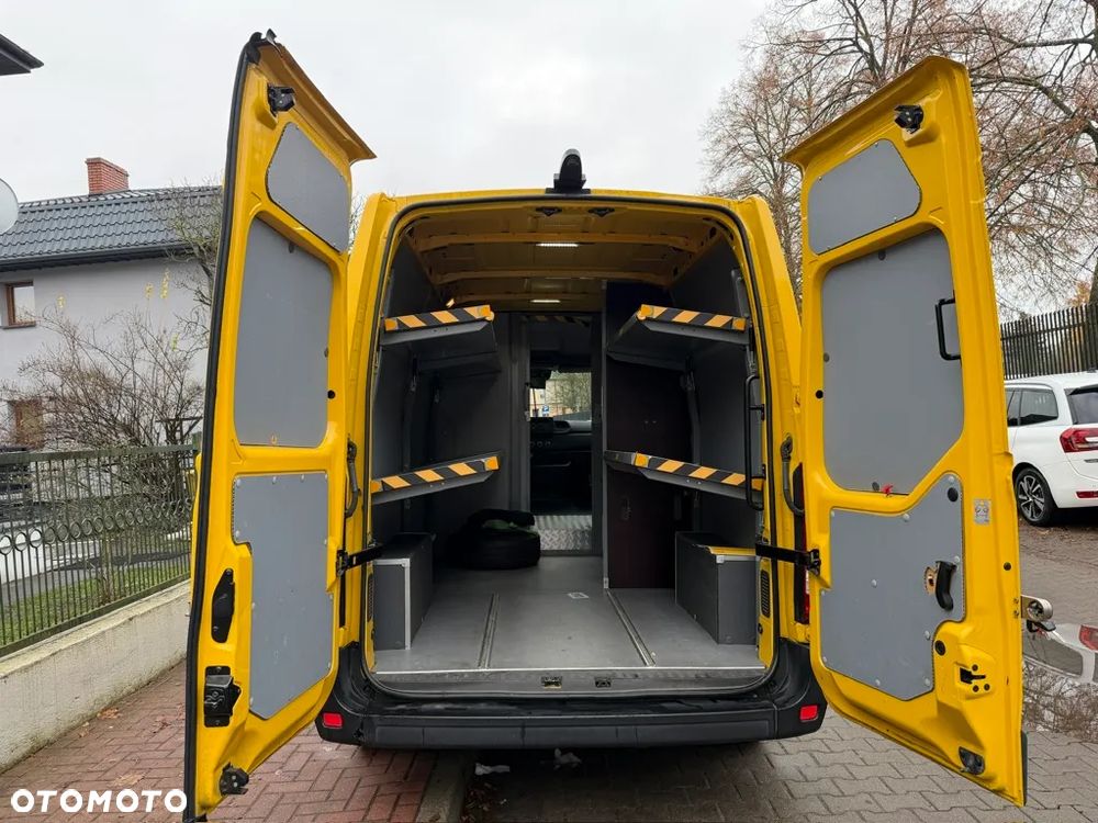 Renault e-Master - 17