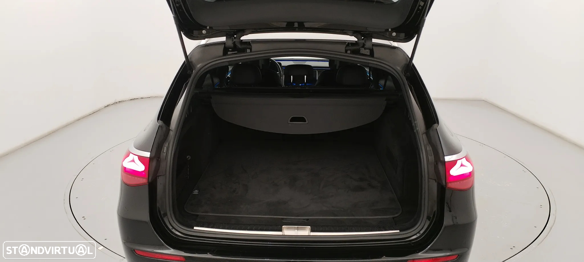 Mercedes-Benz E 220 d - 30