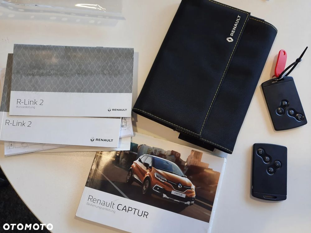 Renault Captur (ENERGY) TCe 90 BOSE EDITION - 38