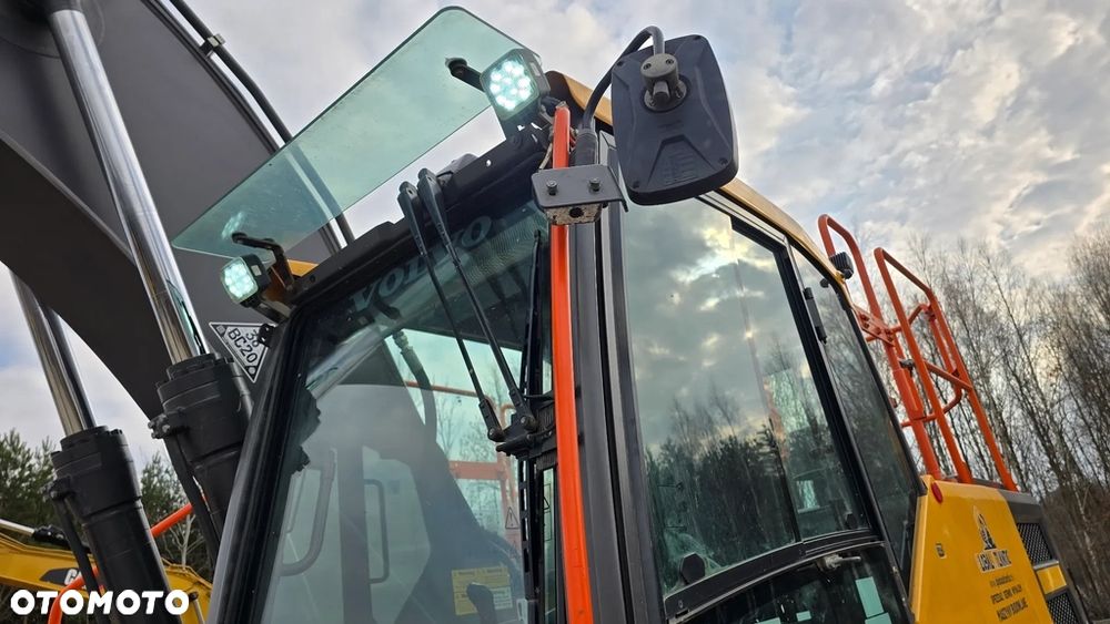 Volvo Ec220 - 6