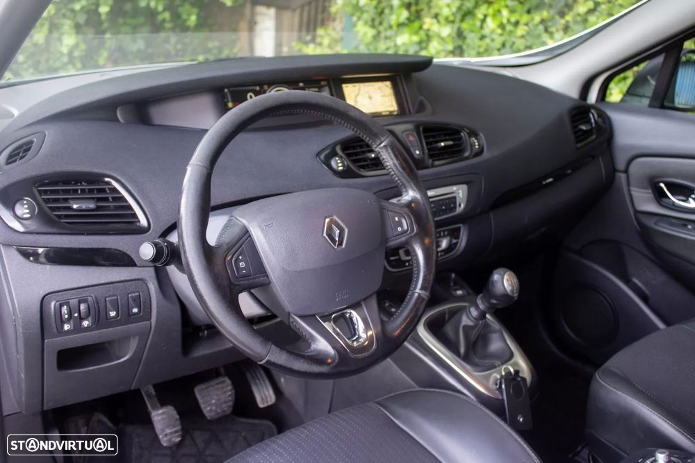 Renault Grand Scénic 1.5 dCi Dynamique S SS - 11