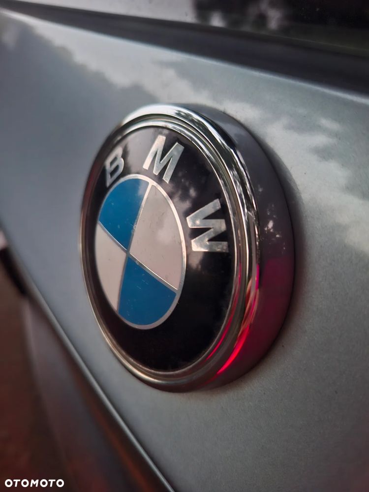 BMW X3 2.0d - 25