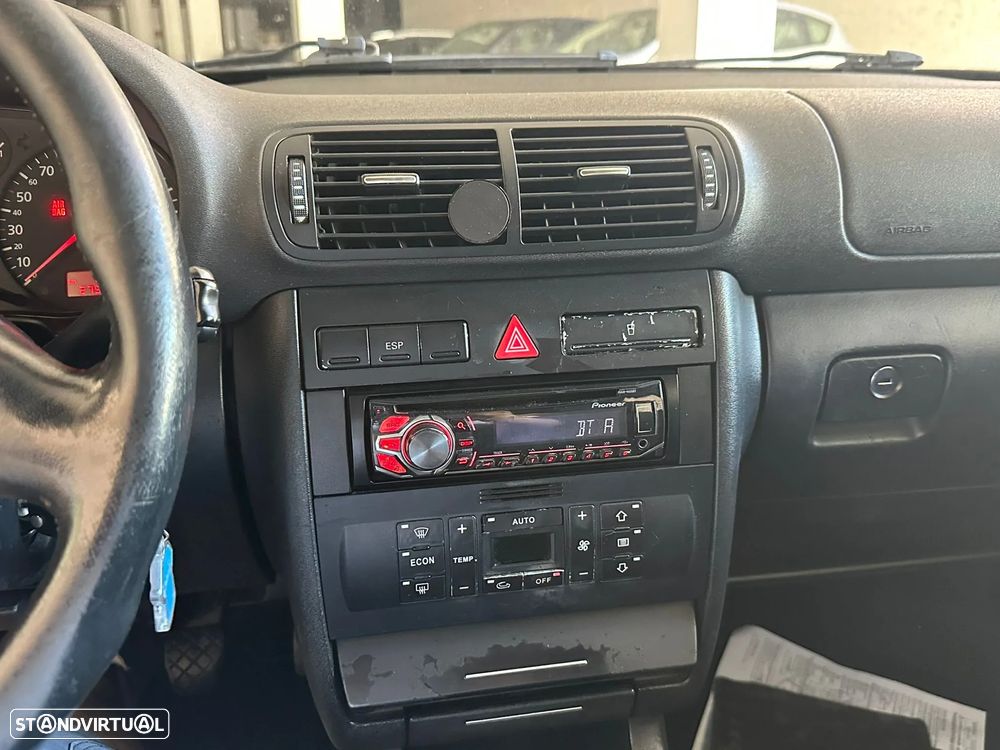 Audi A3 1.9 TDI Ambiente - 17