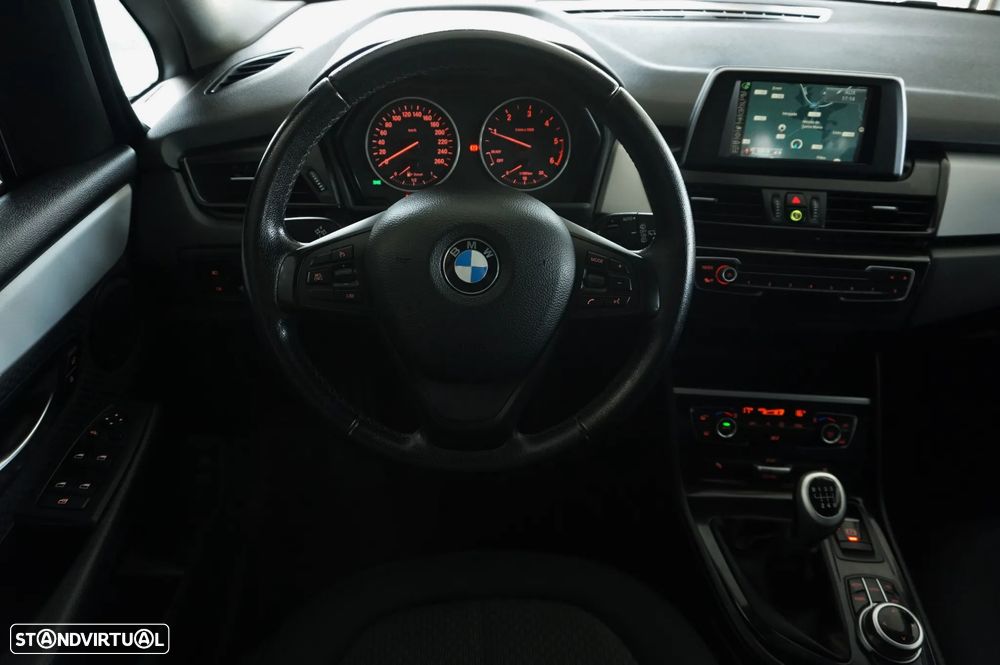 BMW 216 Gran Tourer d 7L Line Luxury - 18