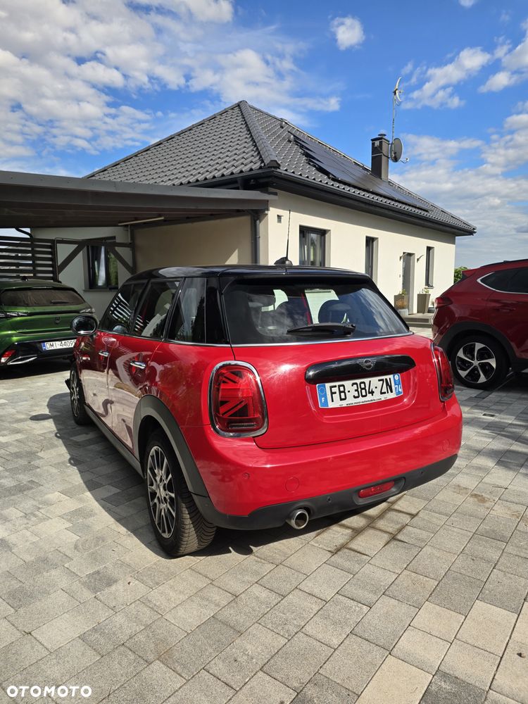MINI Cooper Essential Trim - 8
