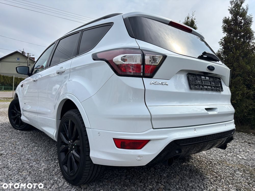 Ford Kuga 2.0 TDCi 4x4 ST-Line