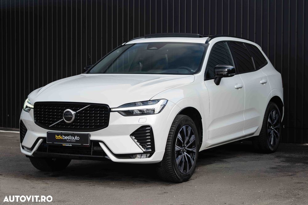 Volvo XC 60 B4 MHEV AT8 AWD R-Design - 39
