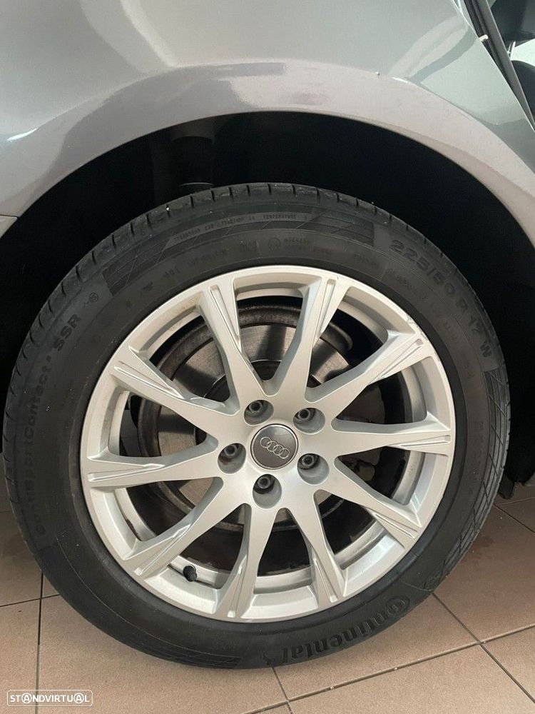 Audi A4 Avant 2.0 TDI S-line - 23