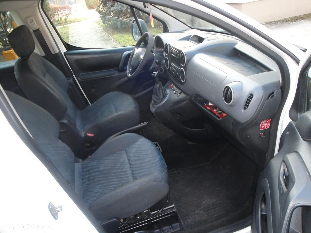 Peugeot Partner - 8