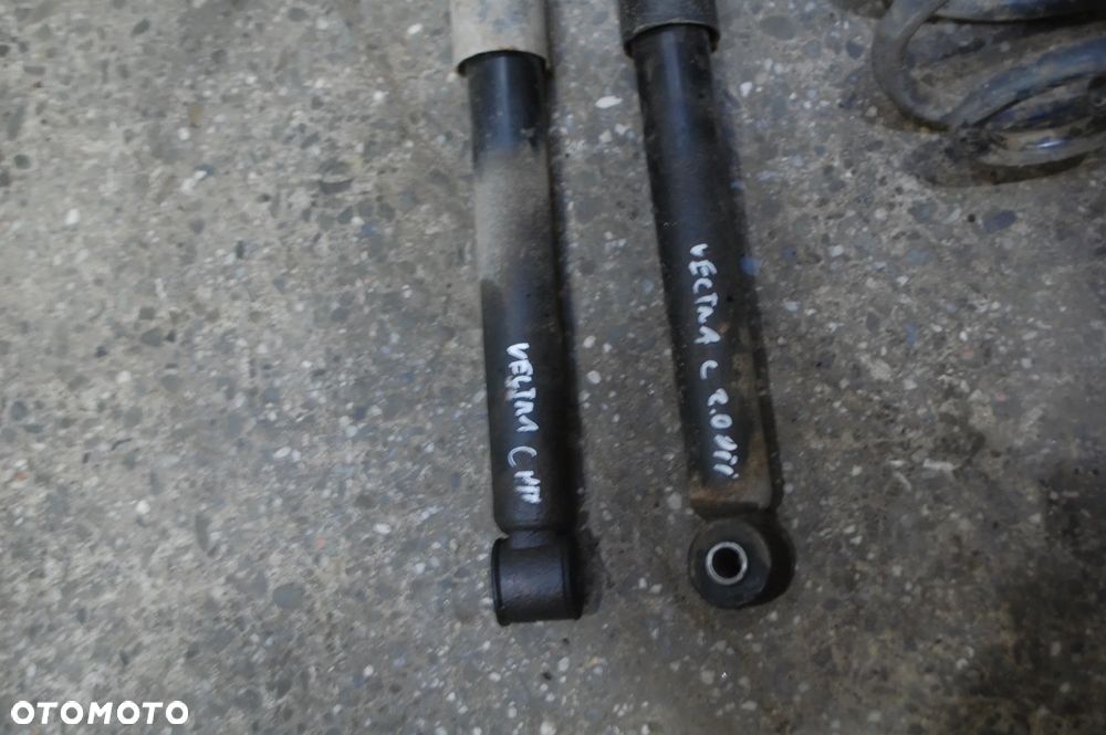 AMORTYZATORY + SPRĘŻYNY TYŁ TYLNE OPEL VECTRA C KOMBI 2.0 DTI SIGNUM - 2