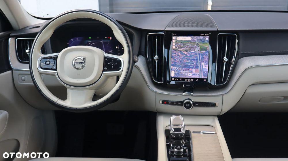 Volvo XC 60 B5 B AWD Inscription - 11