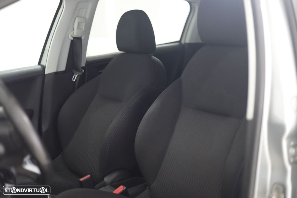 Peugeot 208 1.2 VTi SE Style - 18