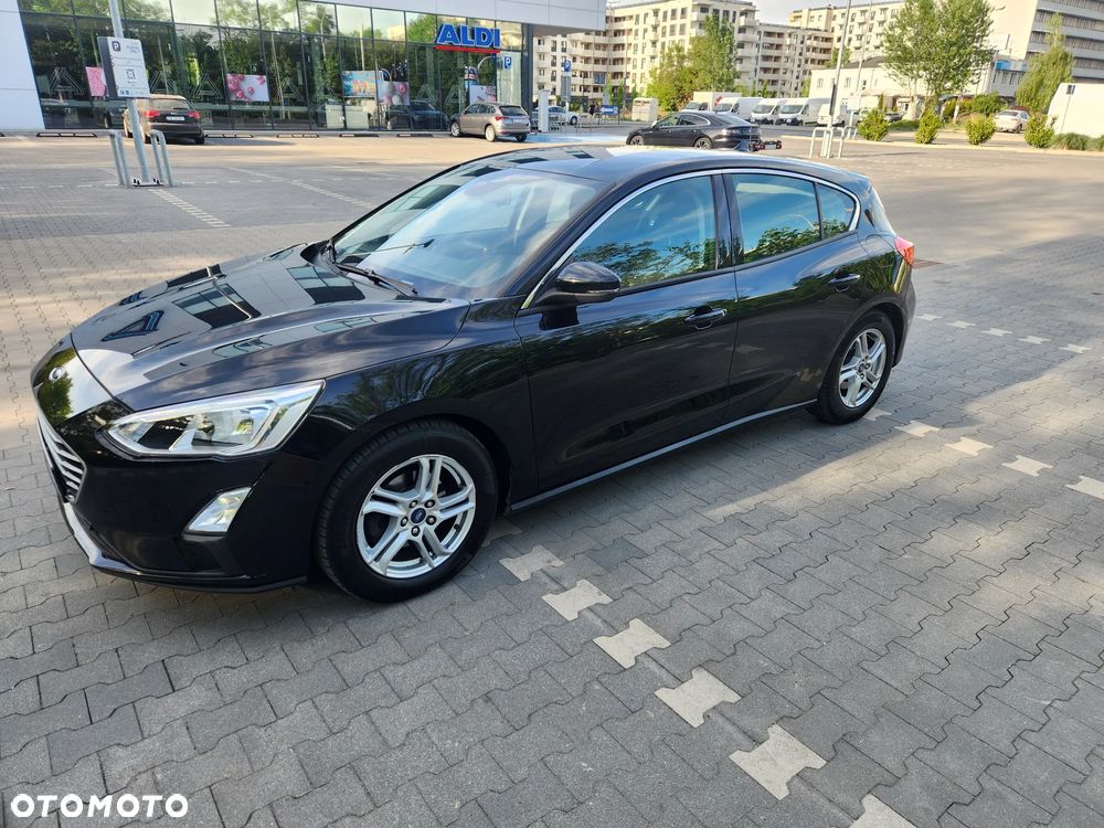 Ford Focus 1.0 EcoBoost Trend Edition Business - 4