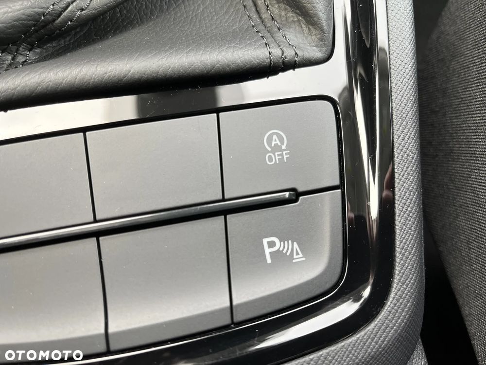 Skoda Scala 1.0 TSI Selection DSG - 32