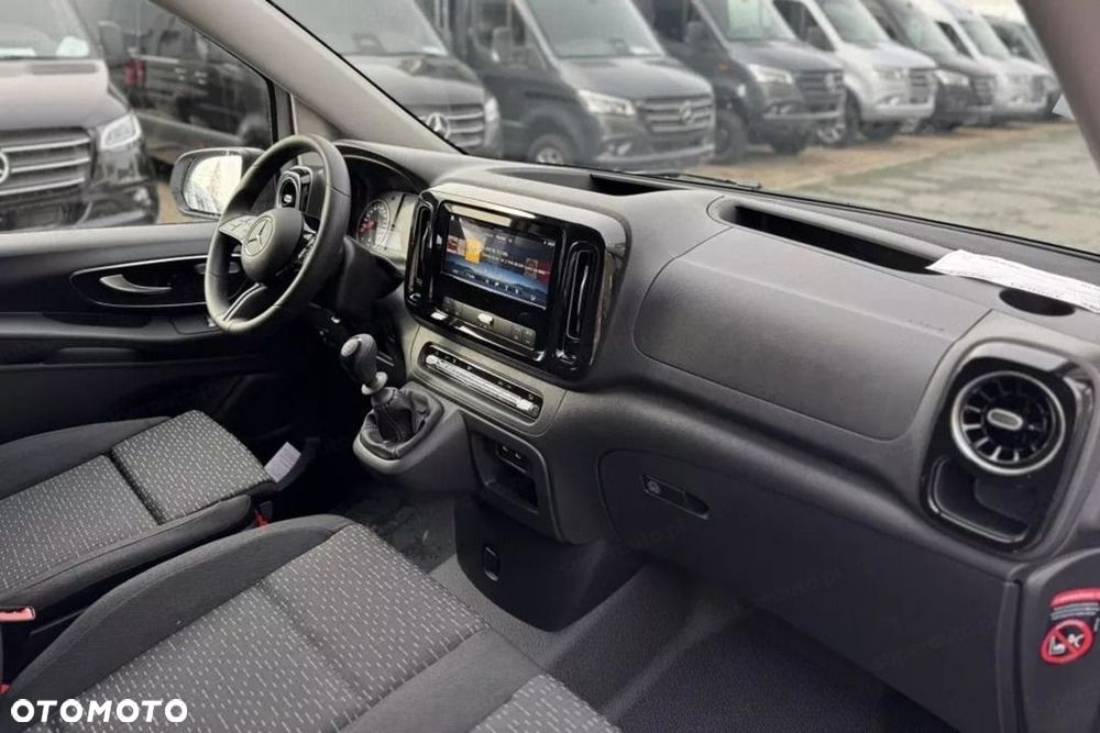 Mercedes-Benz Vito 116 CDI Pro  Długi 1.9 163KM - 10