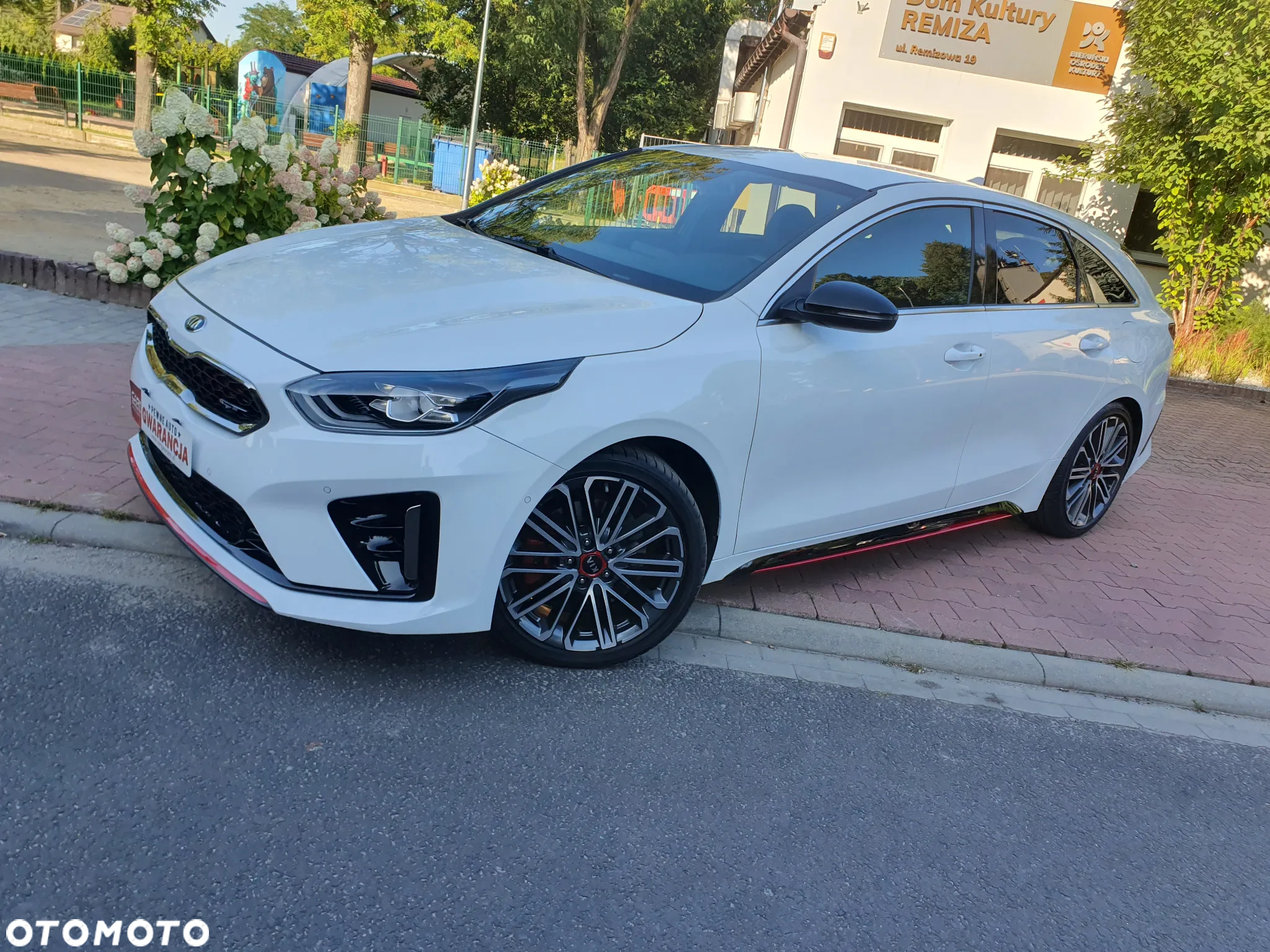 Kia ProCeed 1.6 T-GDI GT - 29