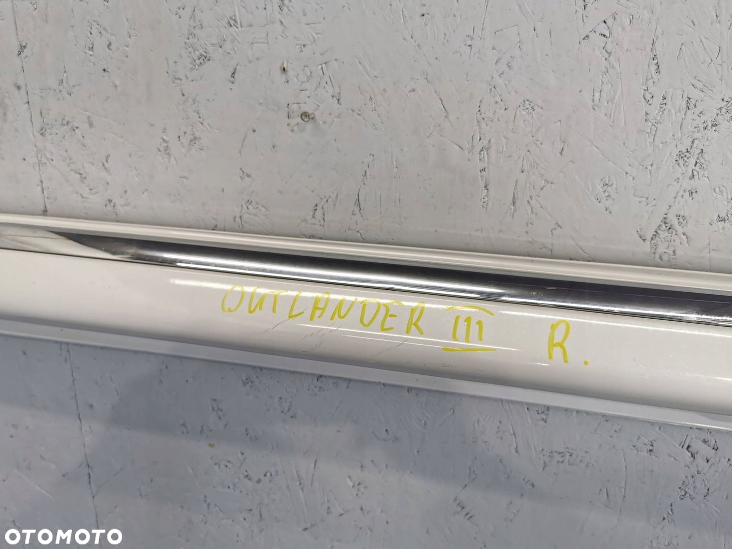 Mitsubishi Outlander III PRAWA LISTWA PROGOWA CHROM - 3