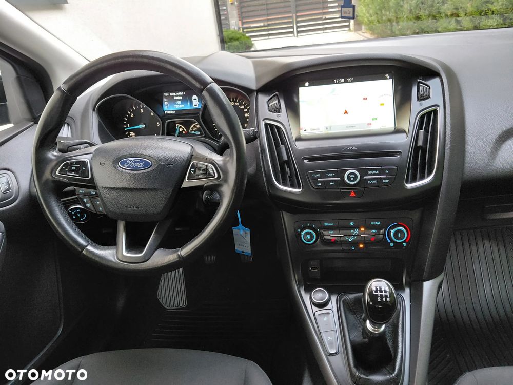 Ford Focus 1.5 TDCi Titanium - 21