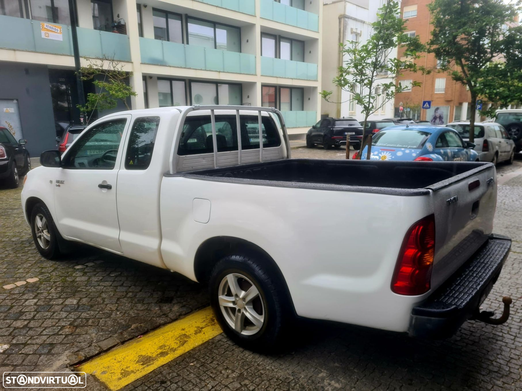 Toyota Hilux 2.5 D-4D CE - 7