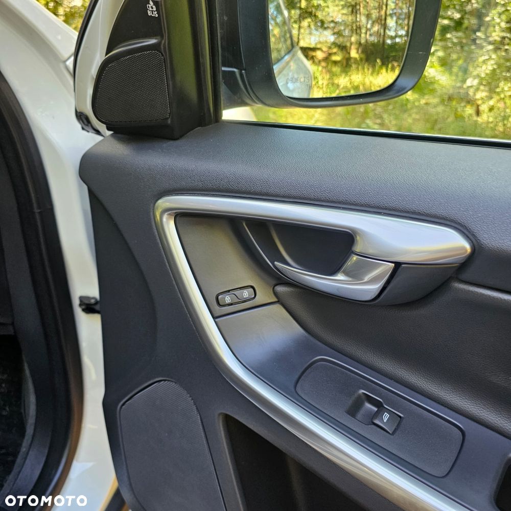 Volvo XC 60 - 19