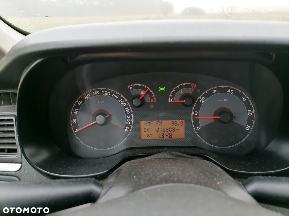 Fiat Linea 1.3 MJ 16V Active - 16