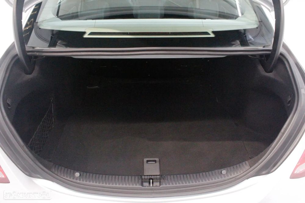 Mercedes-Benz C 220 - 18