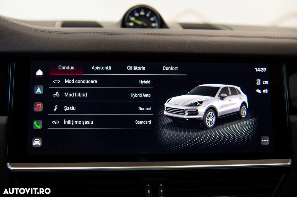 Porsche Cayenne - 24