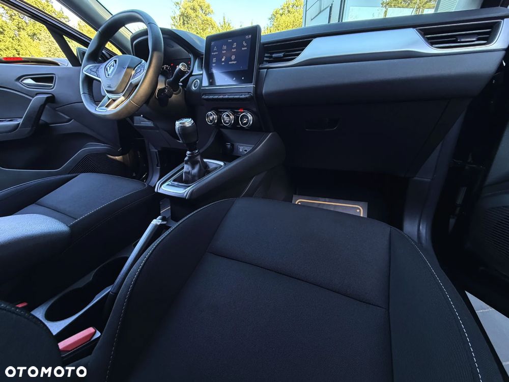 Renault Captur TCe 100 BUSINESS EDITION - 17