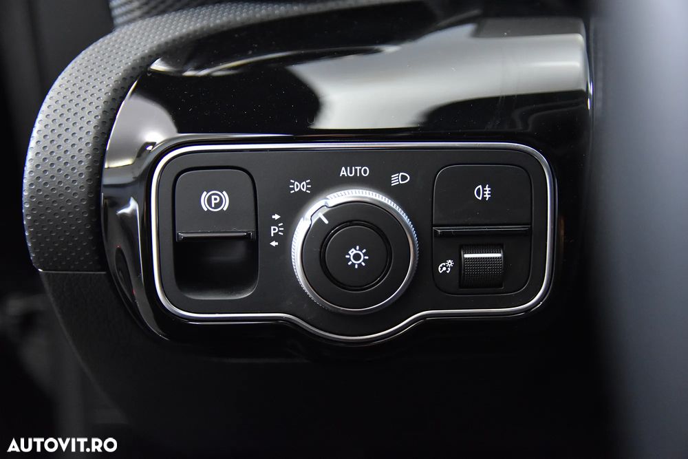 Mercedes-Benz CLA 250 e Coupe - 15