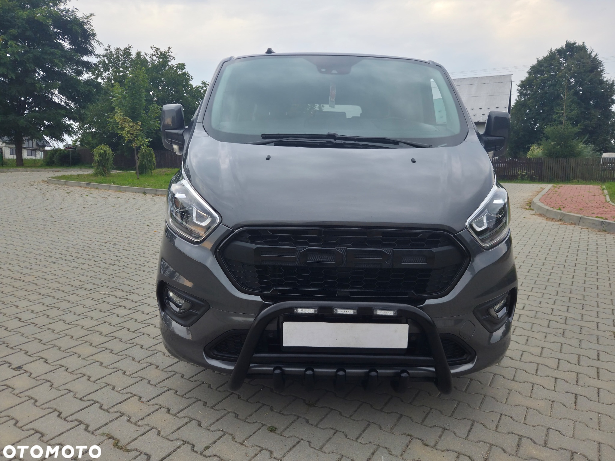 Ford Tourneo Custom 320 L1H1 VA MH Trend - 2