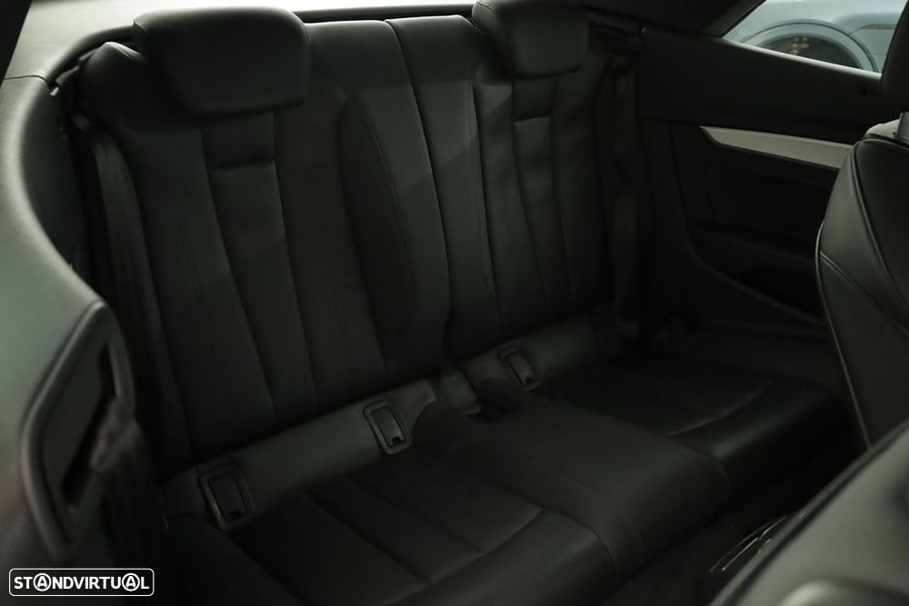 Audi A5 Cabrio 40 TFSI S tronic S line - 28