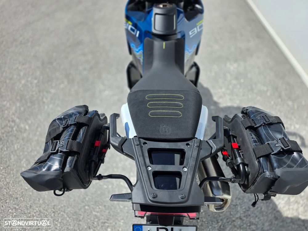 Husqvarna Norden 901 EXPEDITION - 7