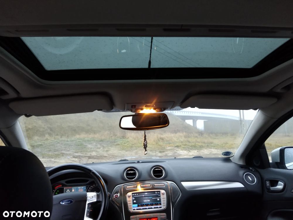 Ford Mondeo 2.0 TDCi Viva Titanium - 31