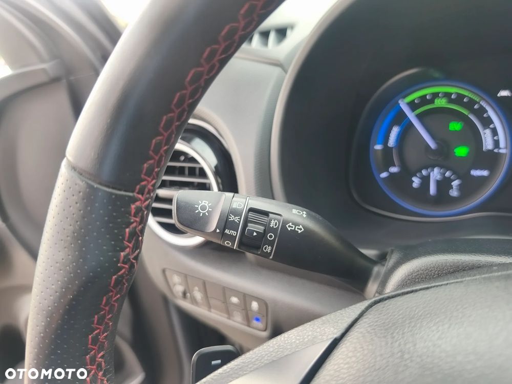Hyundai Kona 1.6 GDI DCT Premium - 23