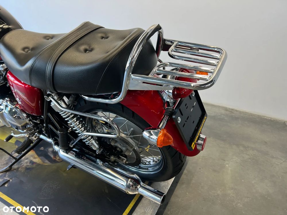 Triumph Bonneville - 17