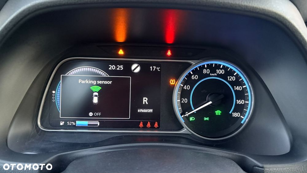 Nissan Leaf 40kWh N-Connecta - 9