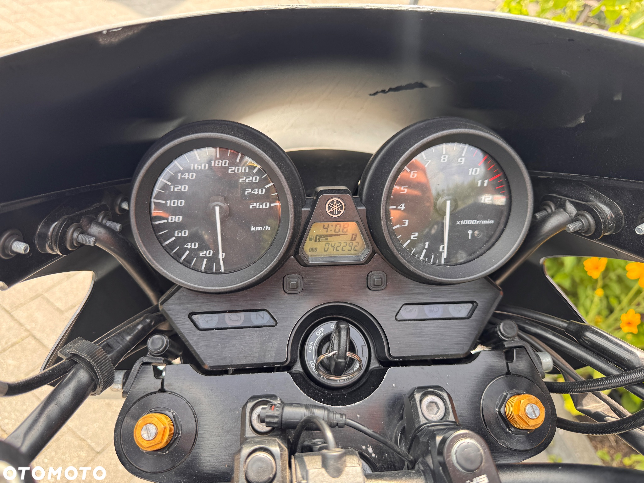 Yamaha XJR - 3