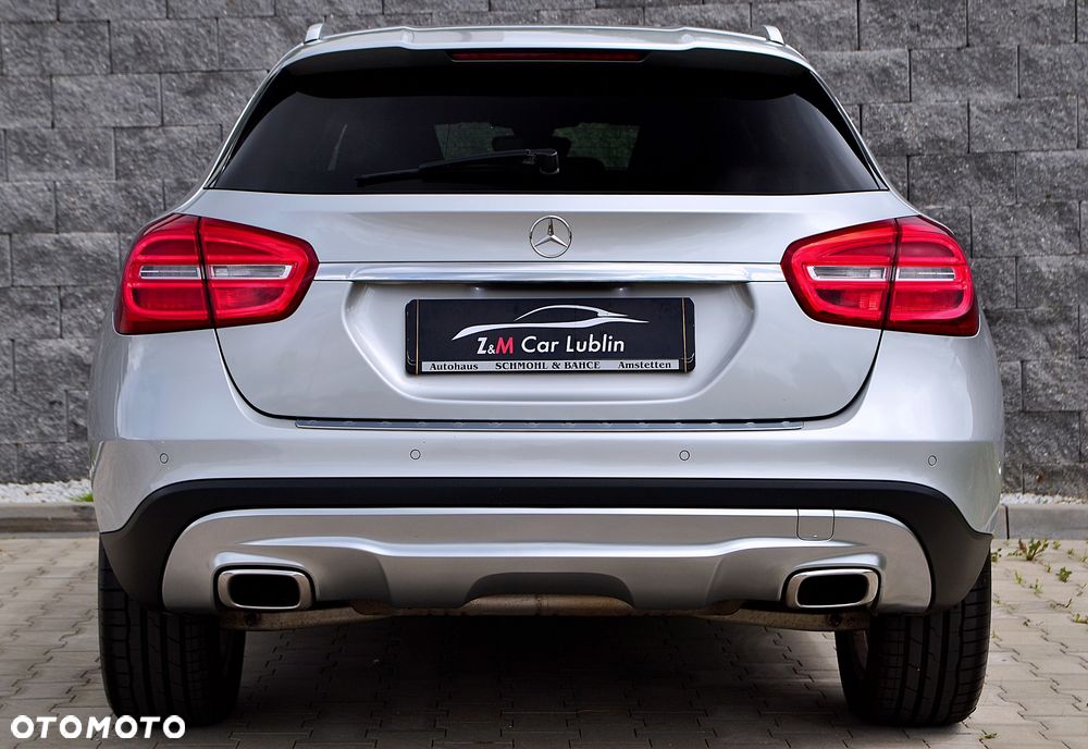 Mercedes-Benz GLA 200 UrbanStyle Edition - 6