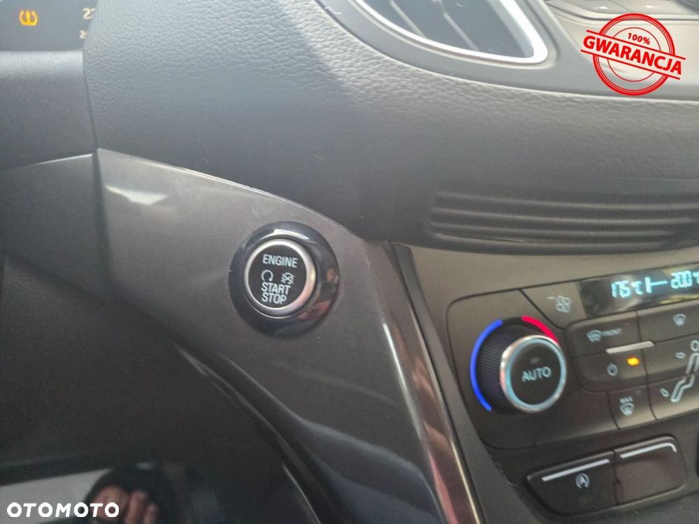 Ford Grand C-MAX - 22