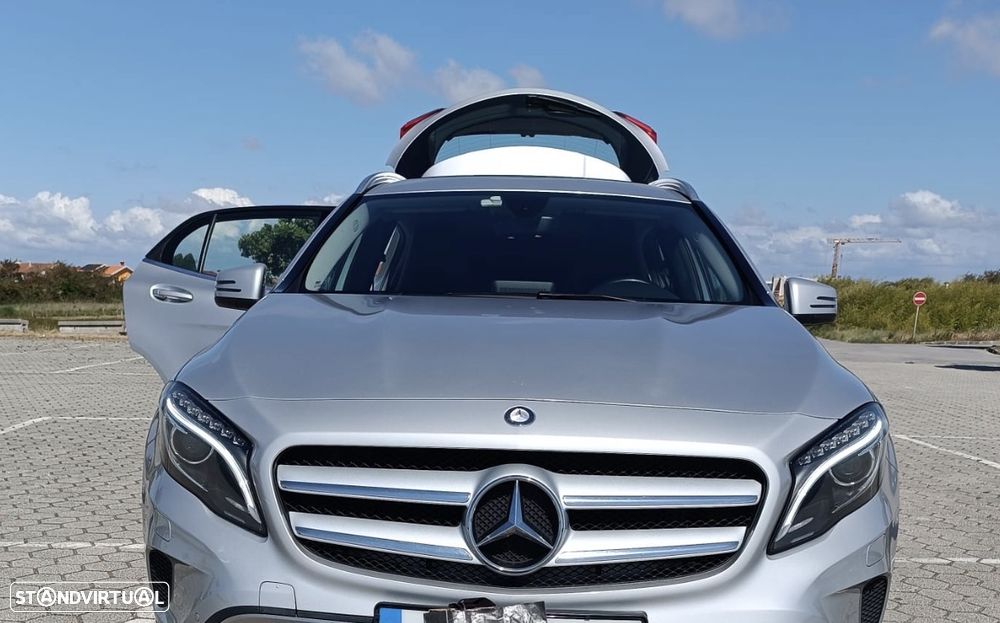 Mercedes-Benz GLA 180 d Aut. - 1
