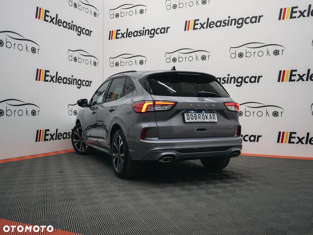 Ford Kuga 2.5 Duratec FHEV 4x4 ST-LINE - 5