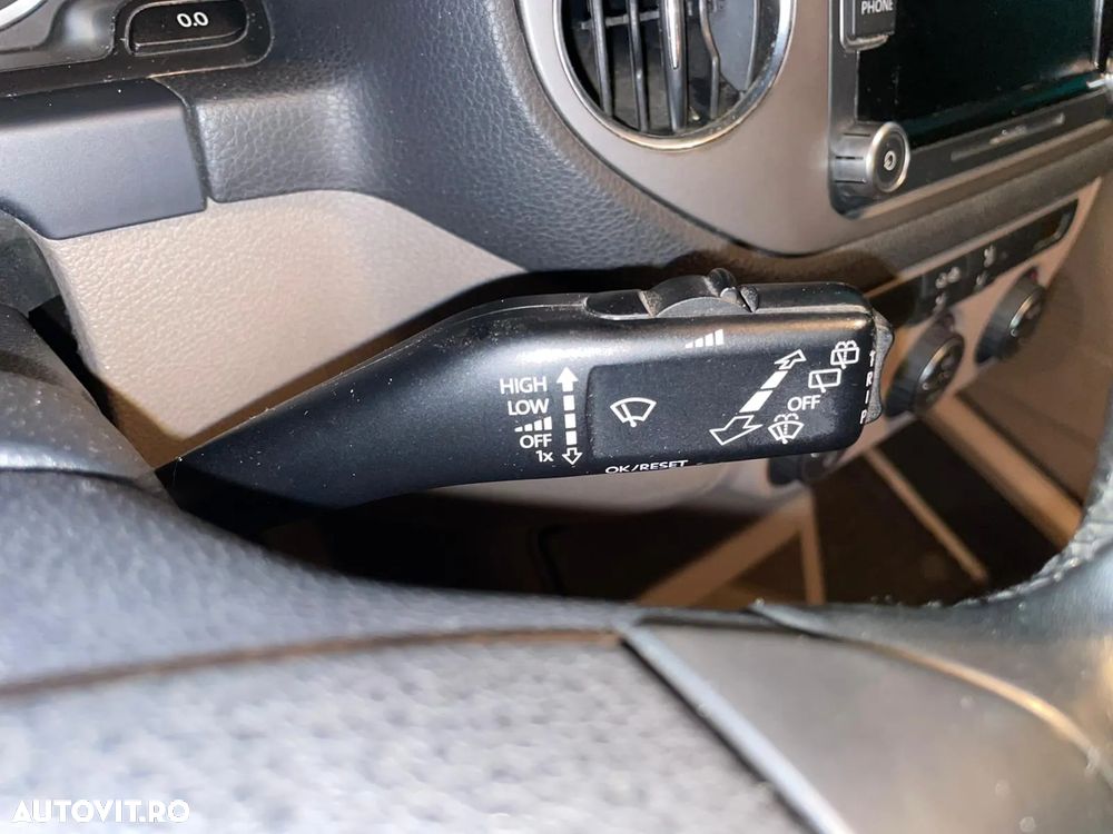 Volkswagen Tiguan - 18