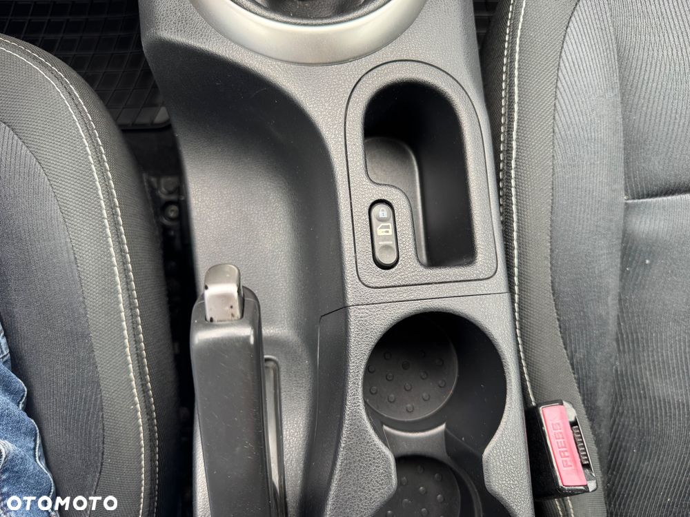 Nissan Qashqai 1.5 dCi DPF tekna - 30