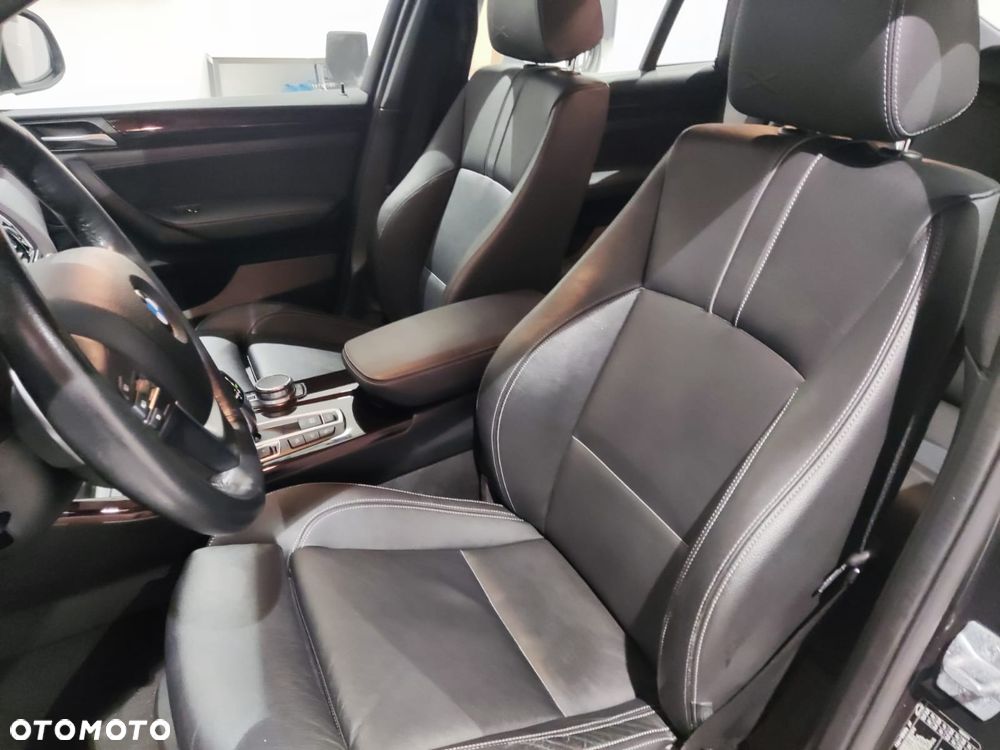 BMW X4 xDrive20d xLine - 25