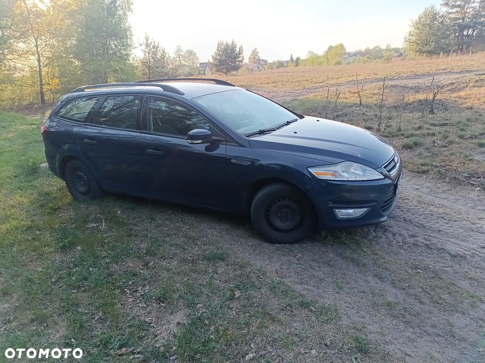 Ford Mondeo 2.0 Trend - 8
