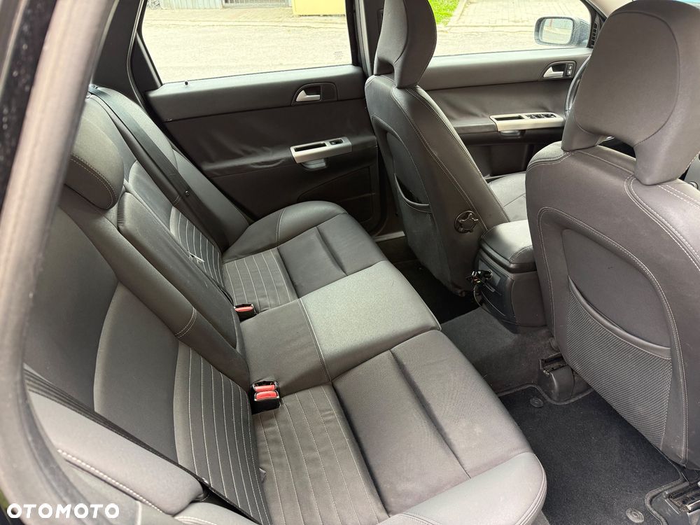 Volvo V50 - 11