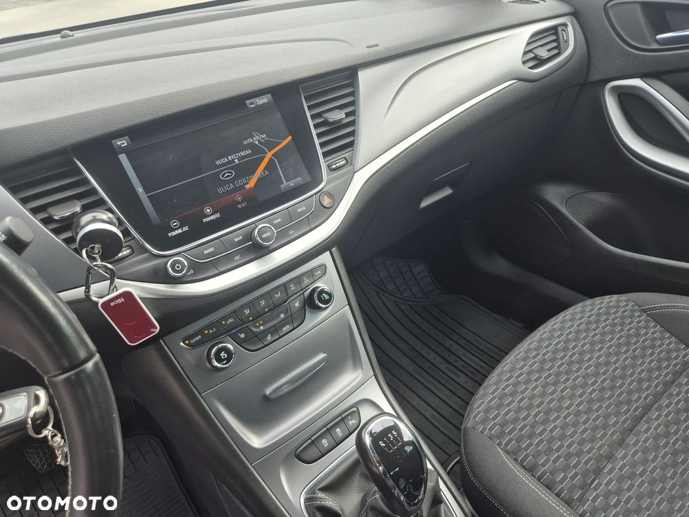 Opel Astra 1.6 CDTI Dynamic - 8